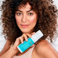 Moroccanoil Curl Control Mousse – 150 ml  Mousse ligera para rizos definidos, con volumen y sin frizz